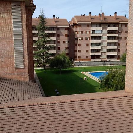 Apartamento Callizo Хака Екстериор снимка