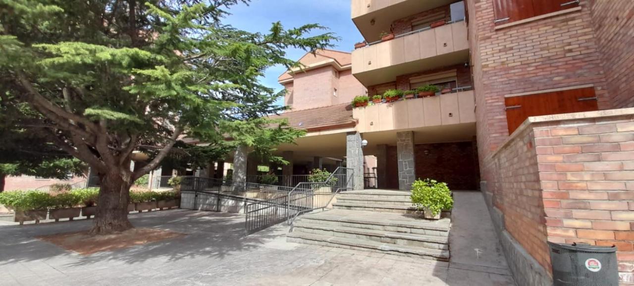 Apartamento Callizo Хака Екстериор снимка