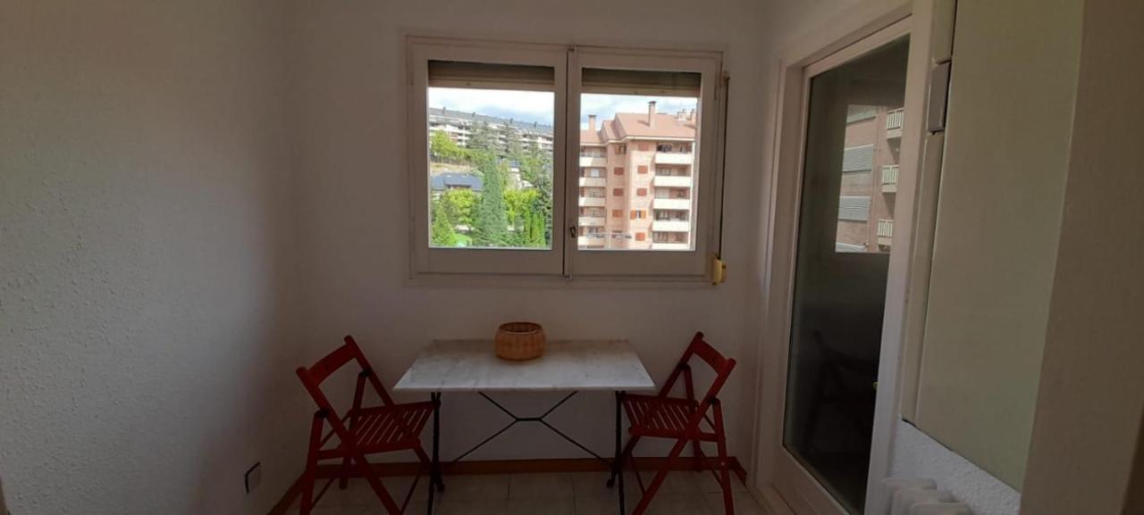 Apartamento Callizo Хака Екстериор снимка